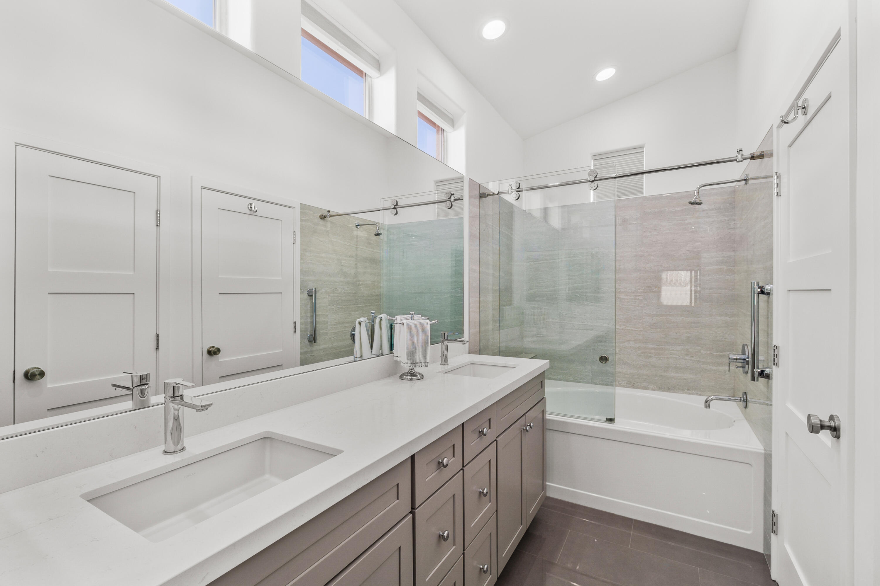 45703 Crosswater Street Indio, CA 92201 - Photo 20 of 41 45703 Crosswater - Primary Bdrm 2 Bath