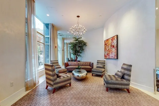 $1,600,000 | 80 Broad Street, Unit 1204, Boston, MA 02110