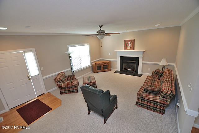 3518 Carriage Farm Road Rocky Mount, NC 27804 - Photo 24 of 39 Greatroom