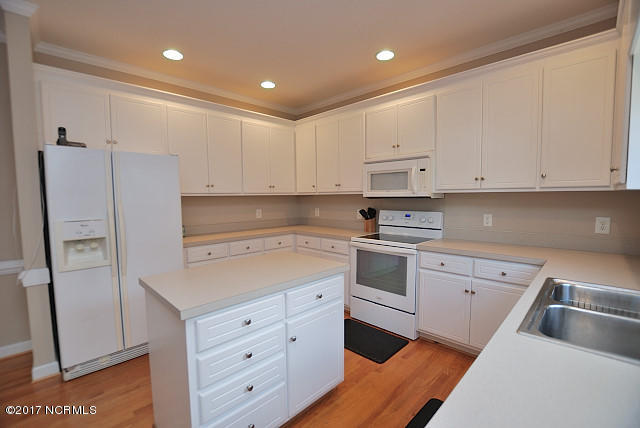 3518 Carriage Farm Road Rocky Mount, NC 27804 - Photo 27 of 39 Did i mention cabinets? Plenty of cabinet space