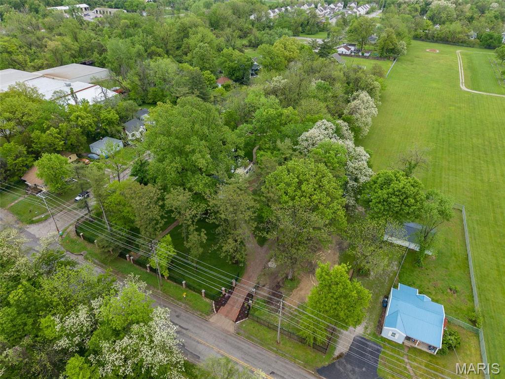 2367 Central Avenue Alton, IL 62002 - Photo 17 of 74
