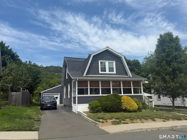 $349,900 | 74 Highland Avenue, Beacon Falls, CT 06403