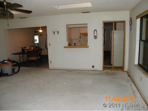 165 Azalea Road Edgewater, FL 32141 - Photo 14 of 24 Gallery Image 14