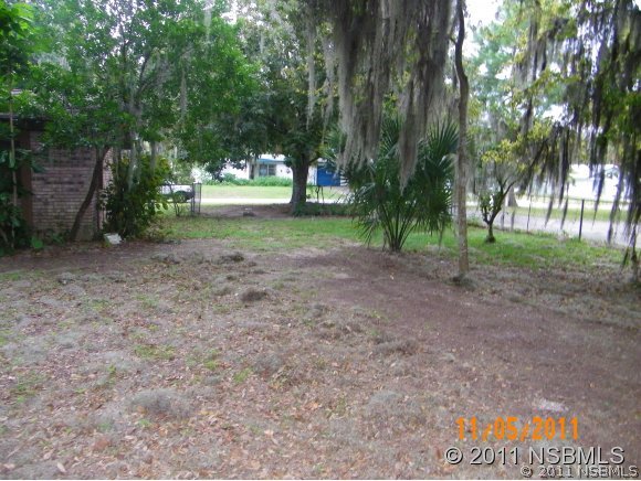 165 Azalea Road Edgewater, FL 32141 - Photo 23 of 24 Gallery Image 23