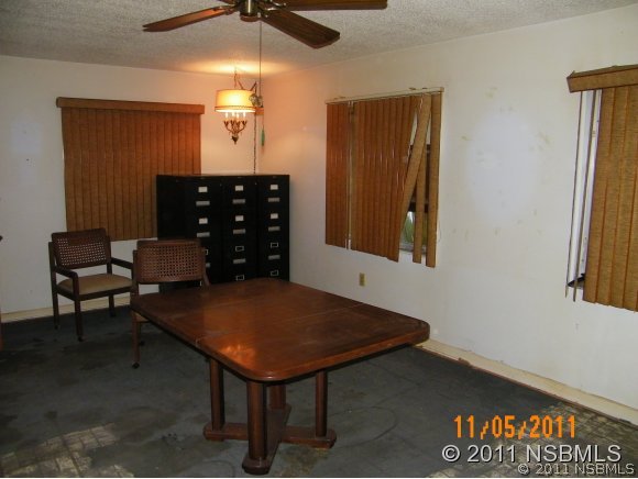 165 Azalea Road Edgewater, FL 32141 - Photo 9 of 24 Gallery Image 9