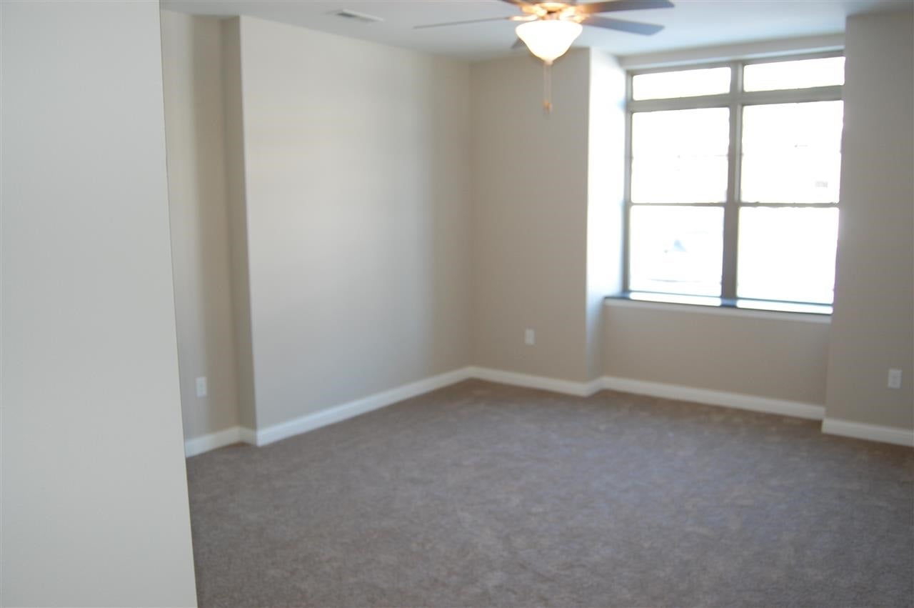 723 Mission Point Road Iowa City, IA 52245 - Photo 21 of 23 Gallery Image 21