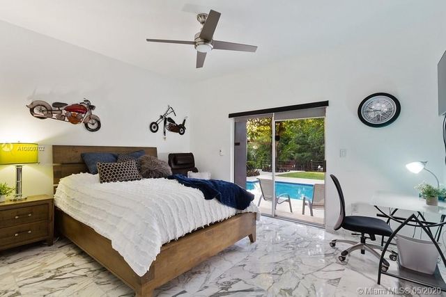 $2,700,000 | 7100 West Lago Drive, Coral Gables, FL 33143