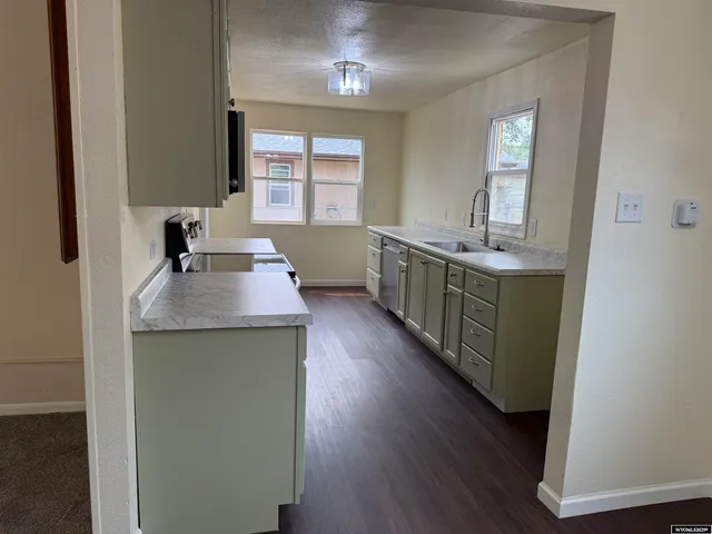 $220,000 | 814 South Washington Street, Casper, WY 82601