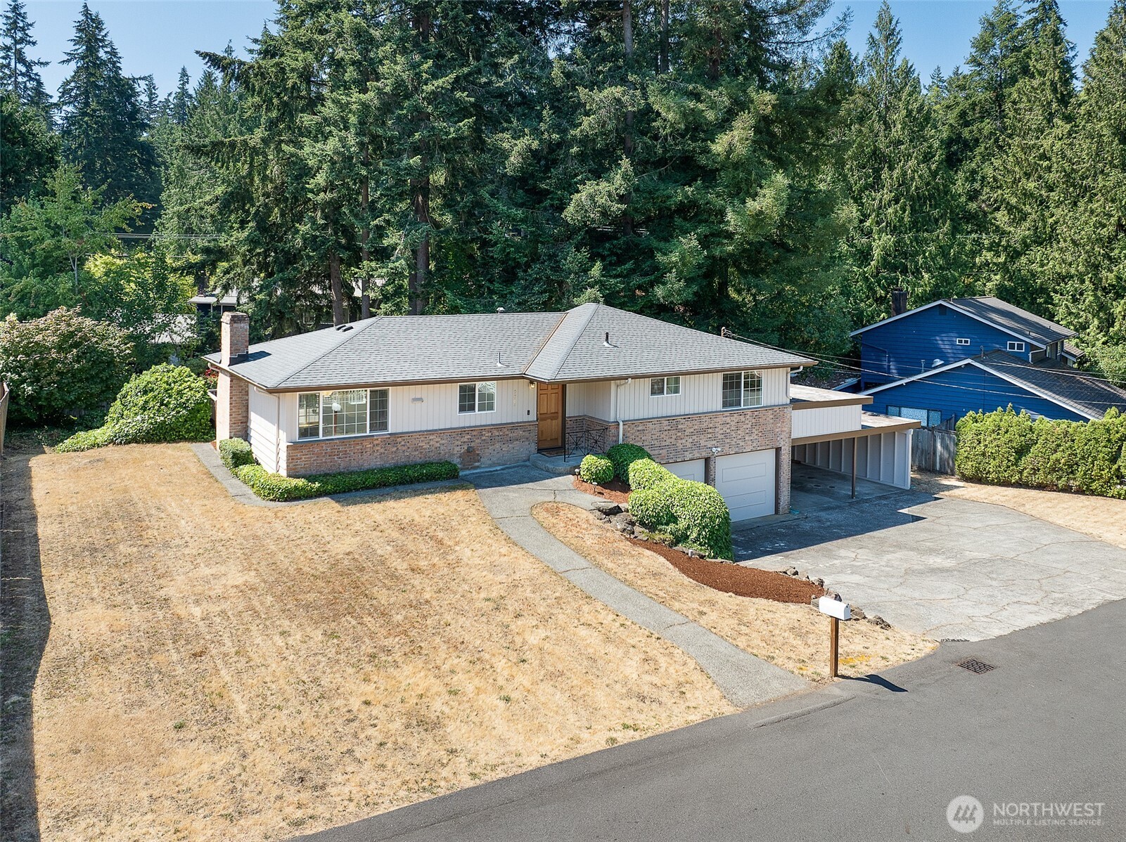 9804 241st Place Southwest Edmonds, WA 98020 - Photo 4 of 39