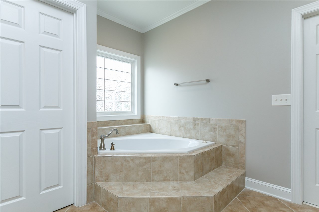 12516 Angel Falls Road Raleigh, NC 27614 - Photo 21 of 25 Master Bath/Spa