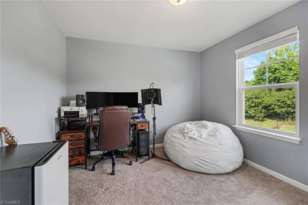 647 Gus Hill Road Clemmons, NC 27012 - Photo 12 of 31 Gallery Image 12