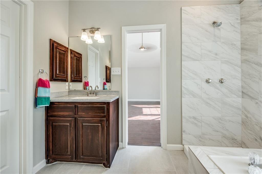 9401 Abbey Road Irving, TX 75063 - Photo 20 of 24