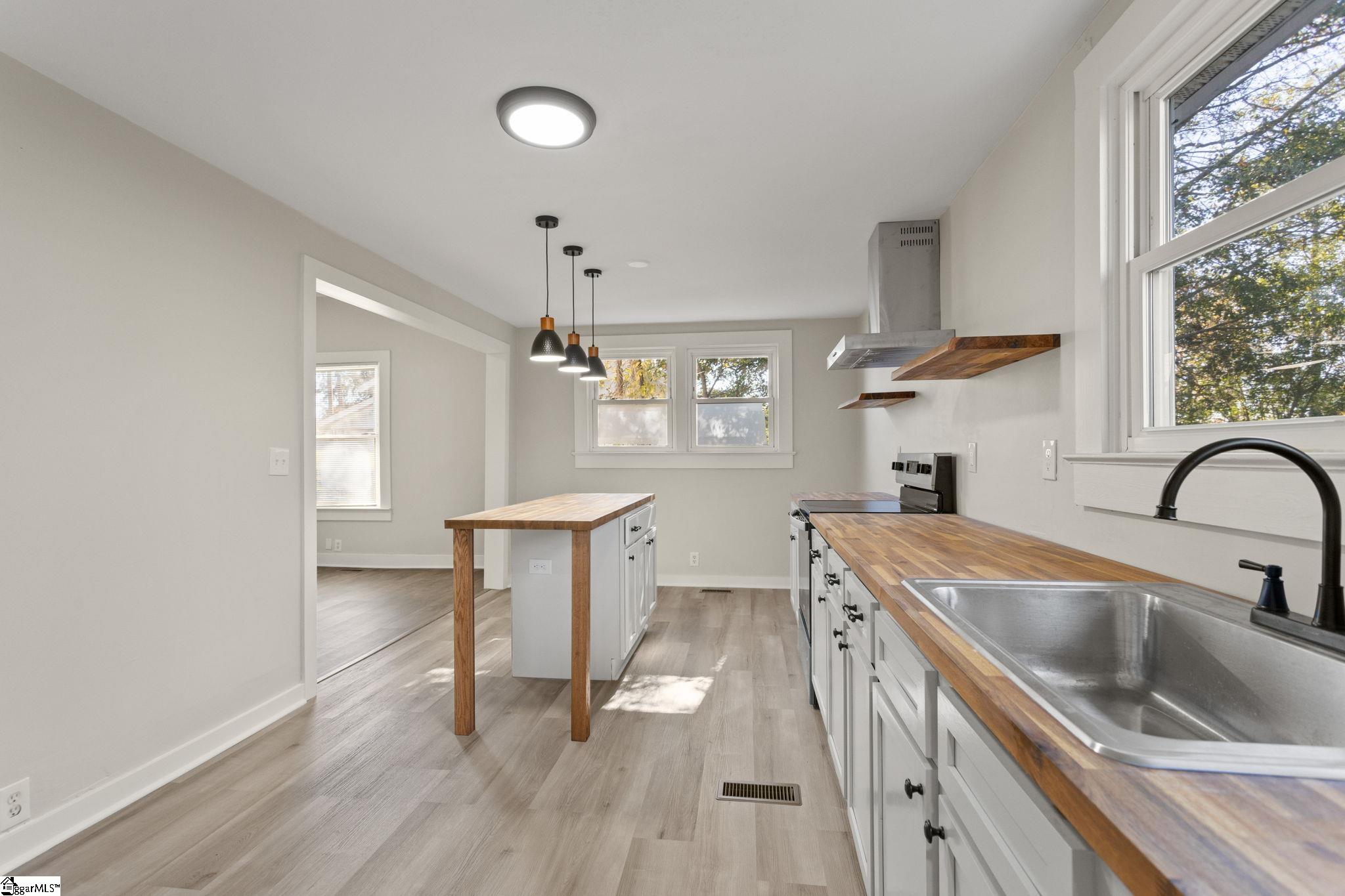 105 Maryland Avenue Honea Path, SC 29654 - Photo 11 of 36