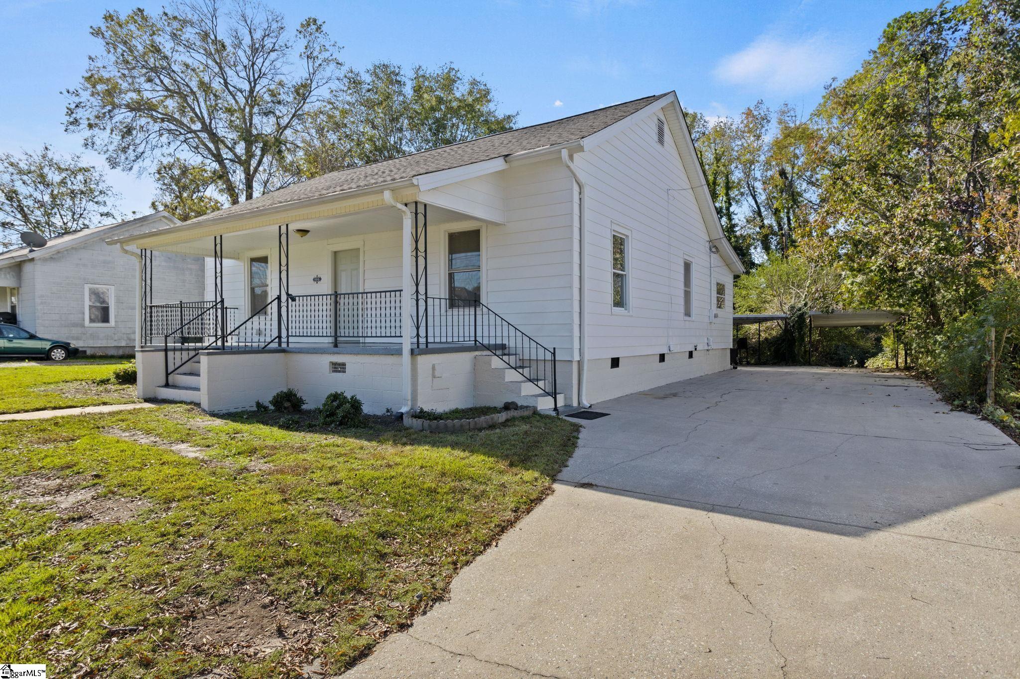 105 Maryland Avenue Honea Path, SC 29654 - Photo 4 of 36