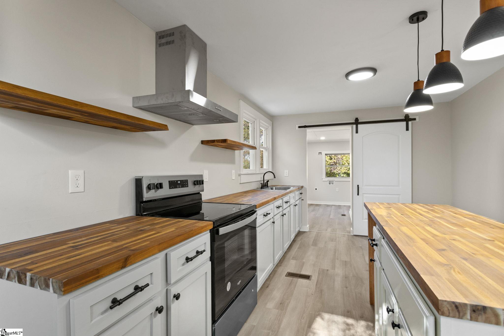 105 Maryland Avenue Honea Path, SC 29654 - Photo 9 of 36