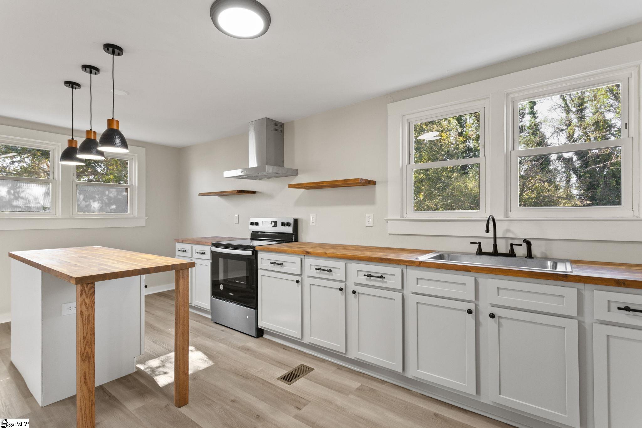 105 Maryland Avenue Honea Path, SC 29654 - Photo 10 of 36