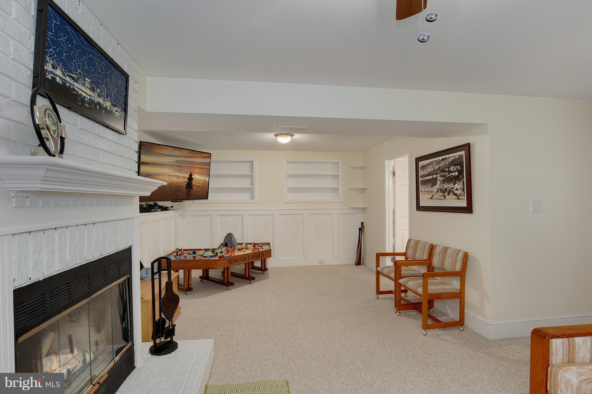 2 Bushwood Road Baltimore, MD 21234 - Photo 19 of 25 Family Room