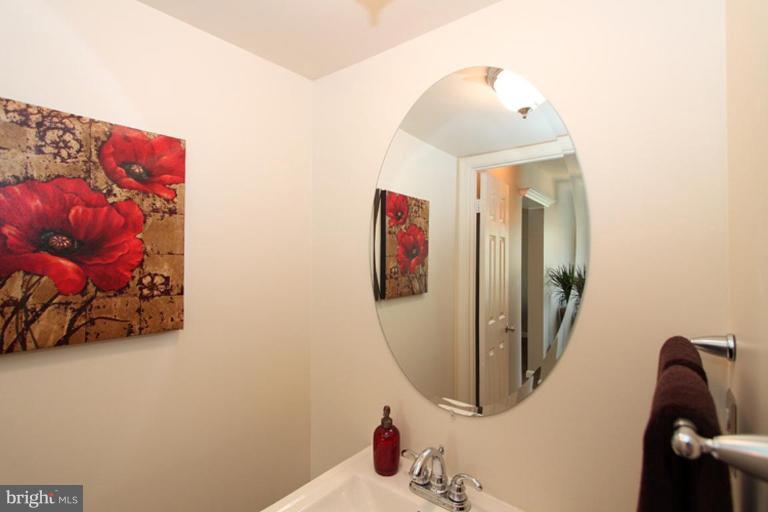 8499 Snowden Oaks Place Laurel, MD 20708 - Photo 20 of 20 Bath #2