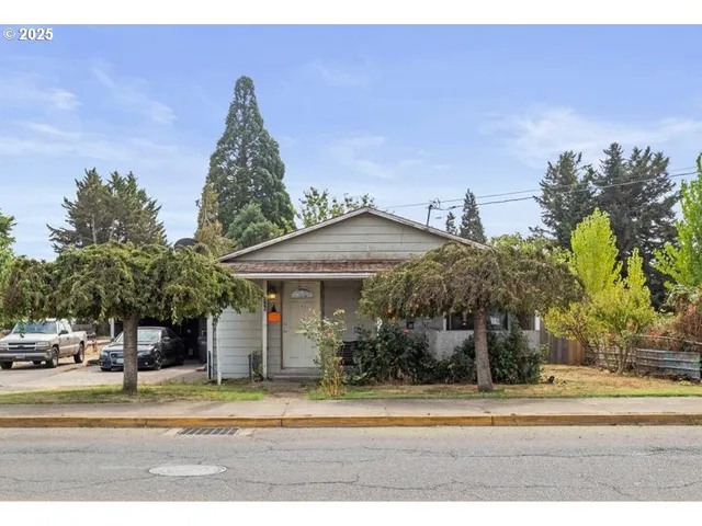$237,000 | 215 Polk Street, Independence, OR 97351