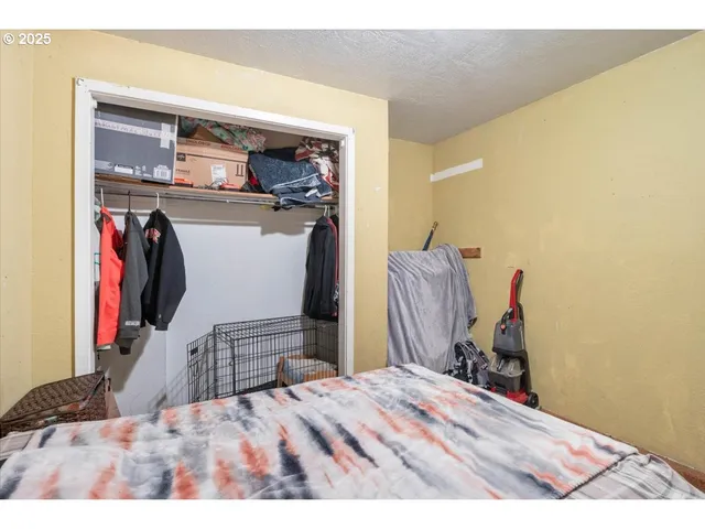 $237,000 | 215 Polk Street, Independence, OR 97351