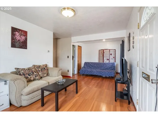 $237,000 | 215 Polk Street, Independence, OR 97351