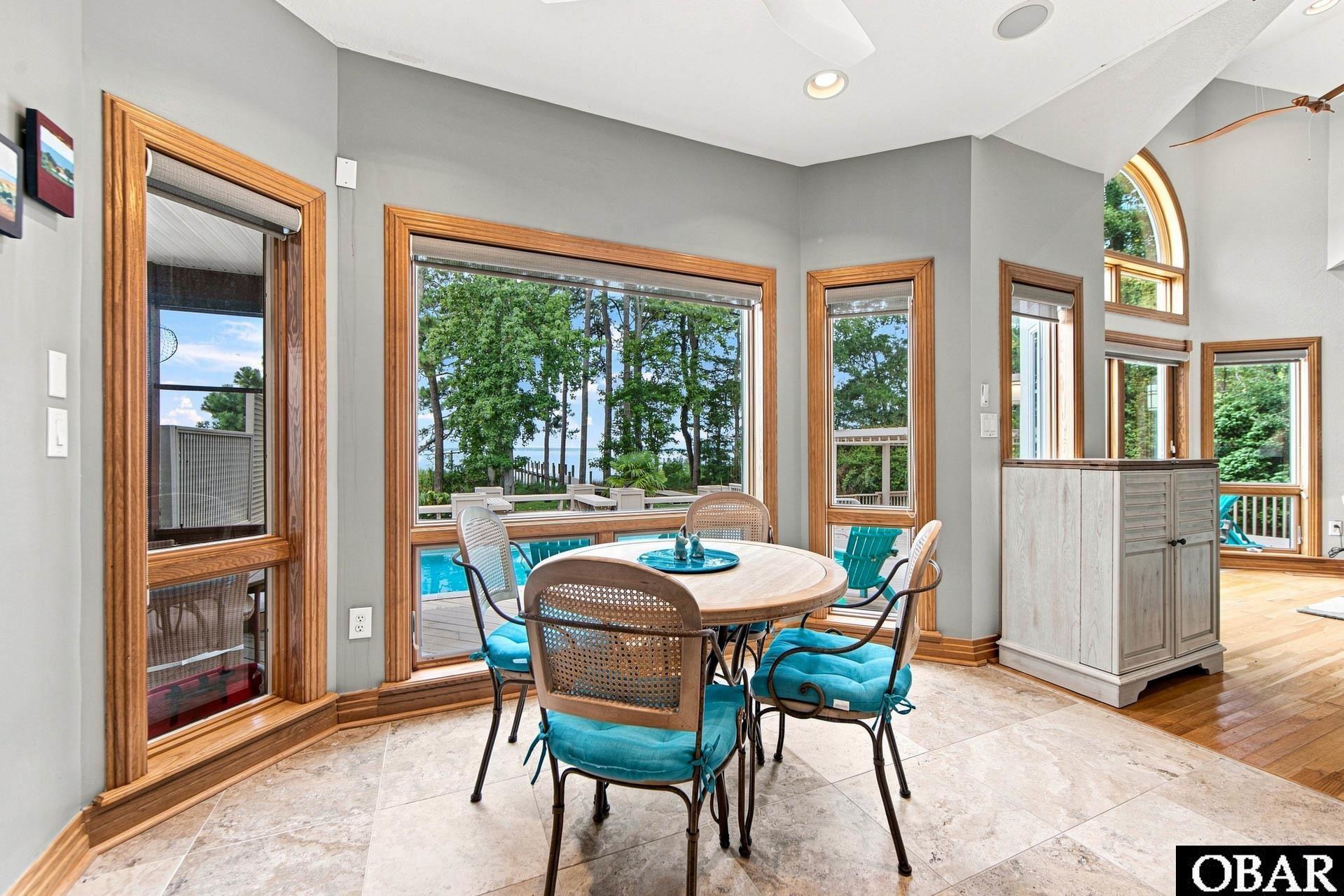 3044 Martins Point Road Kitty Hawk, NC 27949 - Photo 13 of 51 Breakfast Nook