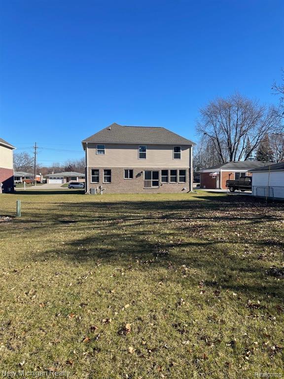 33853 Ryan Road Sterling Heights, MI 48310 - Photo 2 of 15