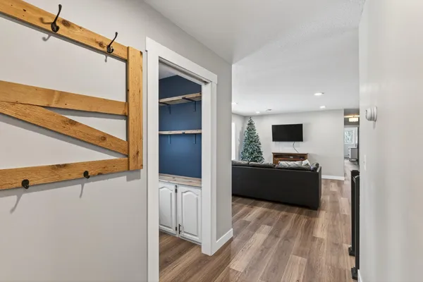 $675,000 | 20300 Otero Avenue, Hastings, MN 55033