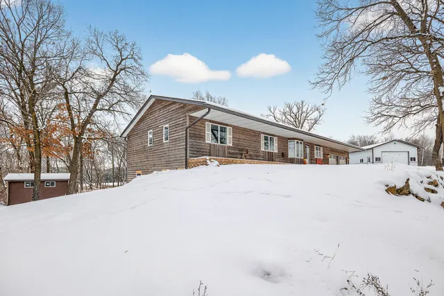 $699,000 | 20300 Otero Avenue, Hastings, MN 55033