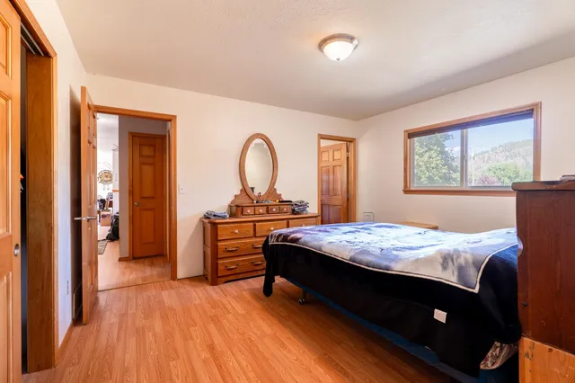 $405,000 | 665 East Riverview Lane, Kettle Falls, WA 99141