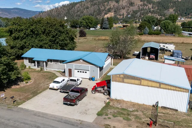 $405,000 | 665 East Riverview Lane, Kettle Falls, WA 99141