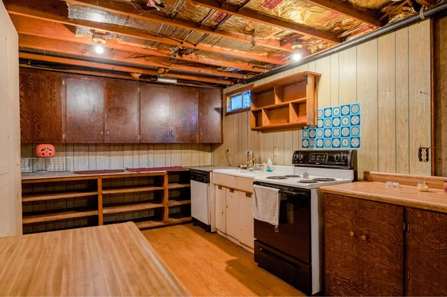 $405,000 | 665 East Riverview Lane, Kettle Falls, WA 99141