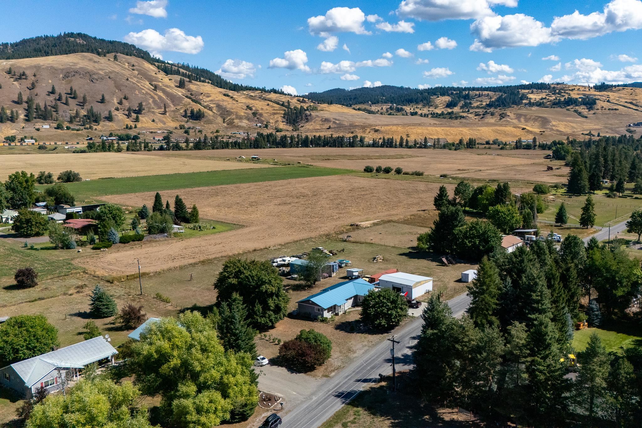 665 East Riverview Lane Kettle Falls, WA 99141 - Photo 5 of 31