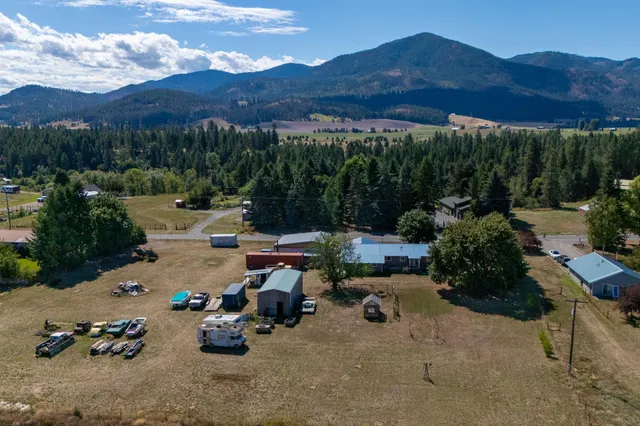 $405,000 | 665 East Riverview Lane, Kettle Falls, WA 99141
