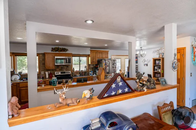 $405,000 | 665 East Riverview Lane, Kettle Falls, WA 99141