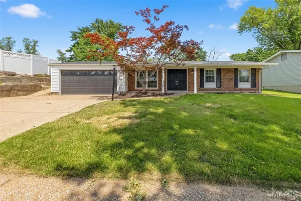 $259,900 | 11915 Benedetta Drive, Bridgeton, MO 63044