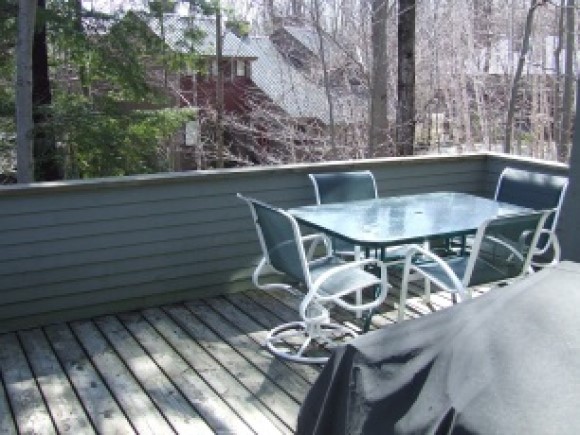 16 Beech Road, Unit 3 & 4 Lincoln, NH 03251 - Photo 10 of 17