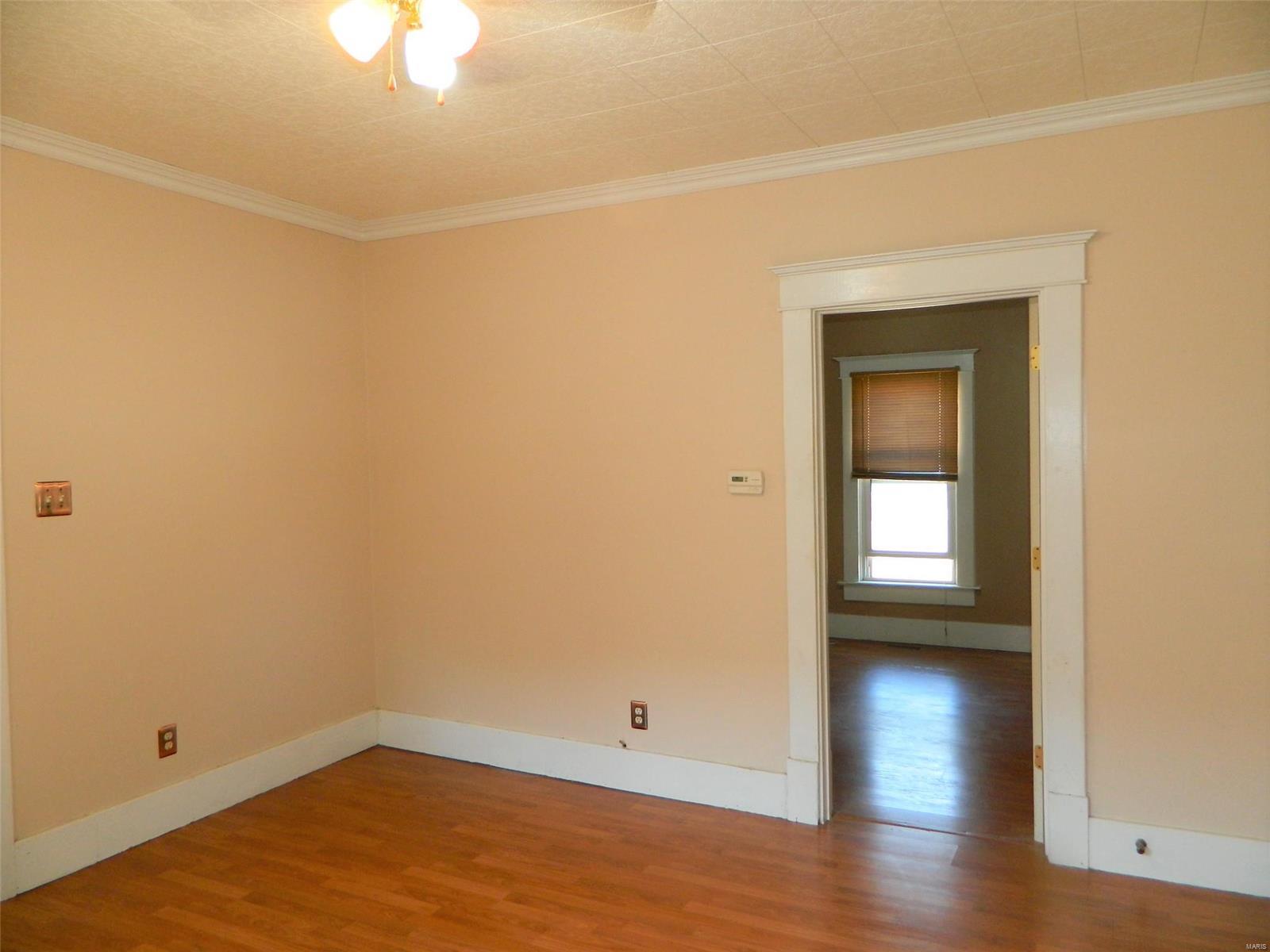 1110 Vandalia Road Hillsboro, IL 62049 - Photo 15 of 32 Gallery Image 15