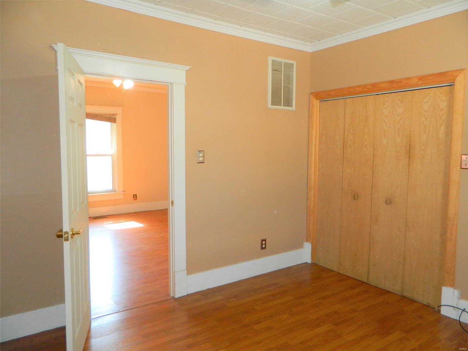 1110 Vandalia Road Hillsboro, IL 62049 - Photo 20 of 32 Gallery Image 20