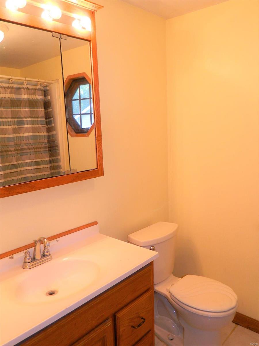 1110 Vandalia Road Hillsboro, IL 62049 - Photo 30 of 32 Gallery Image 30