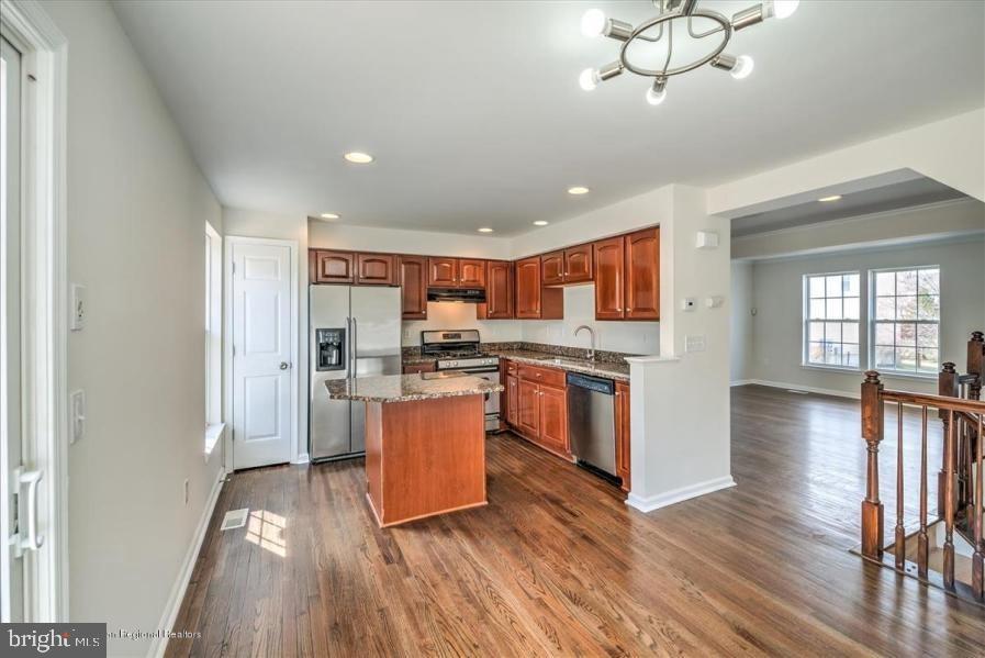 41 Saxton Road, Unit 48 Farmingdale, NJ 07727 - Photo 10 of 28