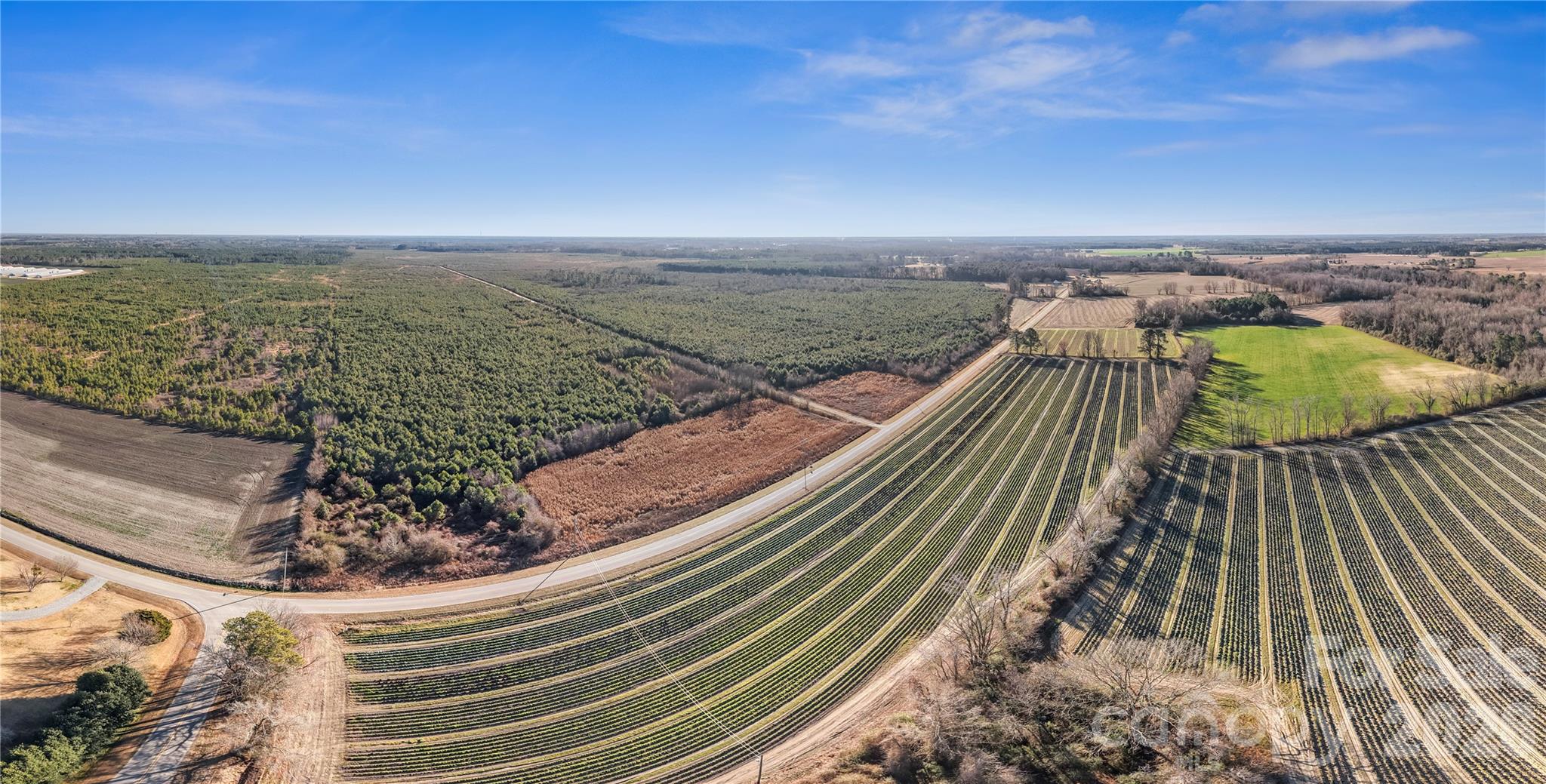 700-ac Earl Davis Road Rose Hill, NC 28458 - Photo 20 of 35 a view of a balcony with an ocean view