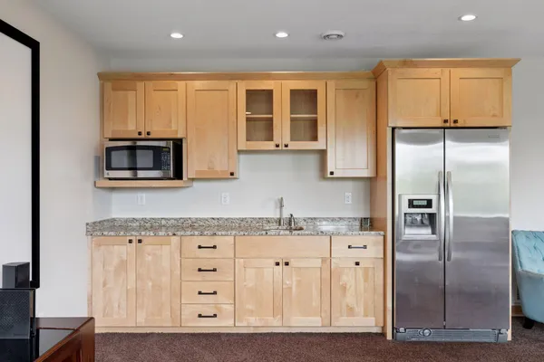 $969,000 | 2304 Britwood Lane Southwest, Rochester, MN 55902
