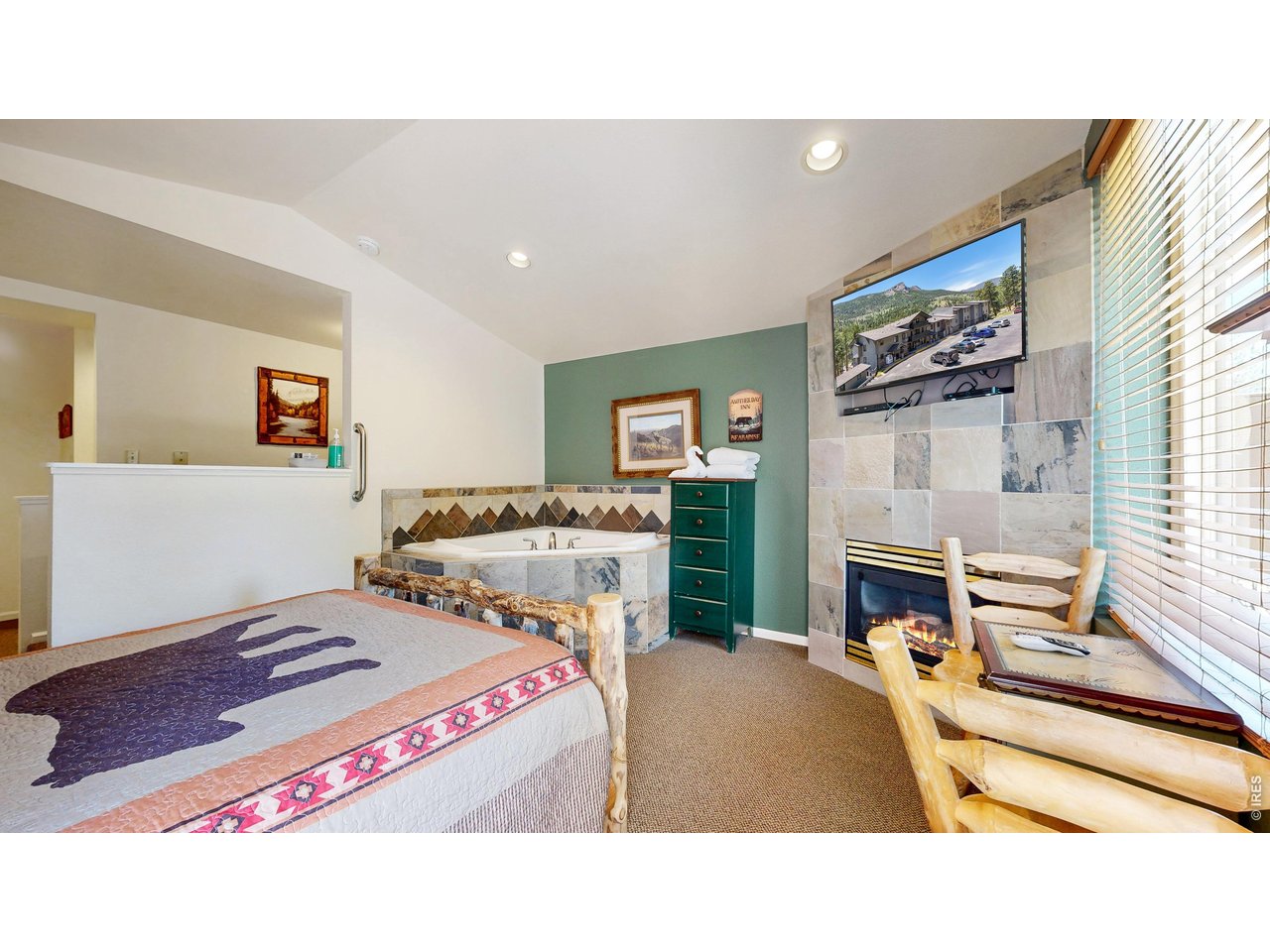 2760 Fall River Road, Unit 106 Estes Park, CO 80517 - Photo 12 of 26