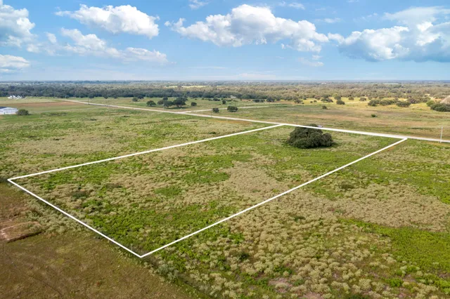 $125,000 | 102 Lot 102 Pintail Lane, Columbus, TX 78934