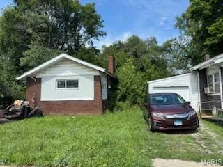 $24,000 | 541 North 27th Street, East St. Louis, IL 62205