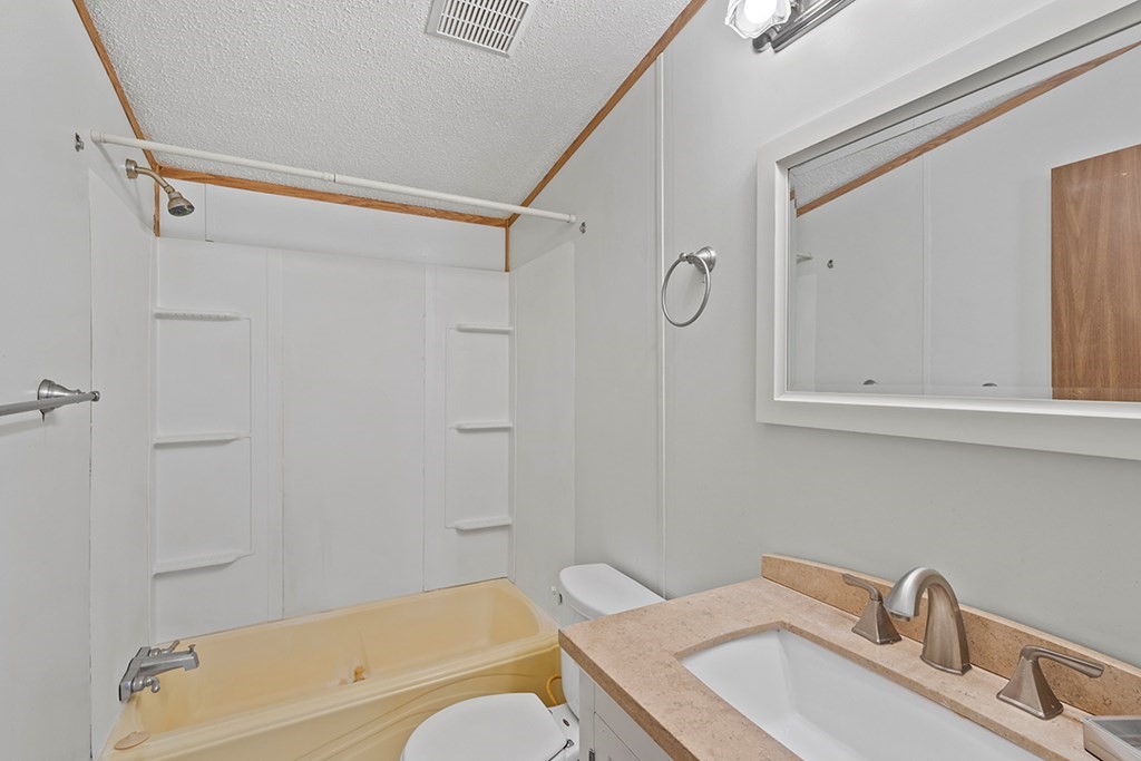 402 Hawthorne Road Honea Path, SC 29654 - Photo 11 of 16