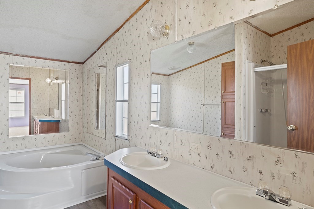 402 Hawthorne Road Honea Path, SC 29654 - Photo 9 of 16