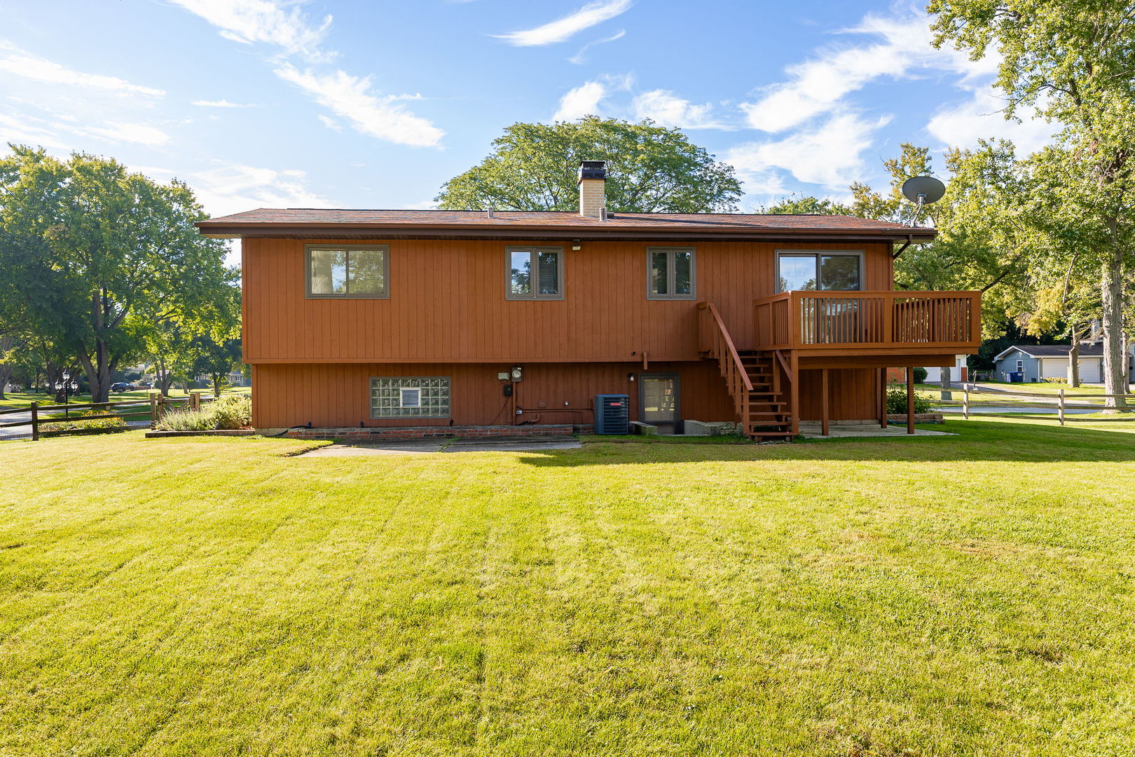 588 Kohley Road Lisle, IL 60532 - Photo 23 of 34 Gallery Image 23
