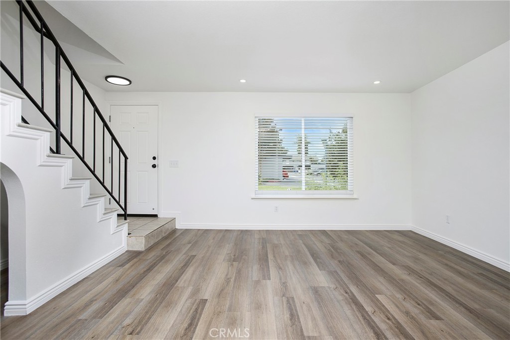 16511 Caballero Lane Huntington Beach, CA 92649 - Photo 14 of 30